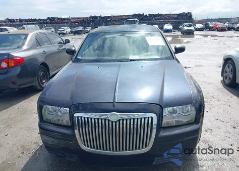 2007 Chrysler 300 z USA, uszkodzony, nr VIN 2C3KA43R57H808149